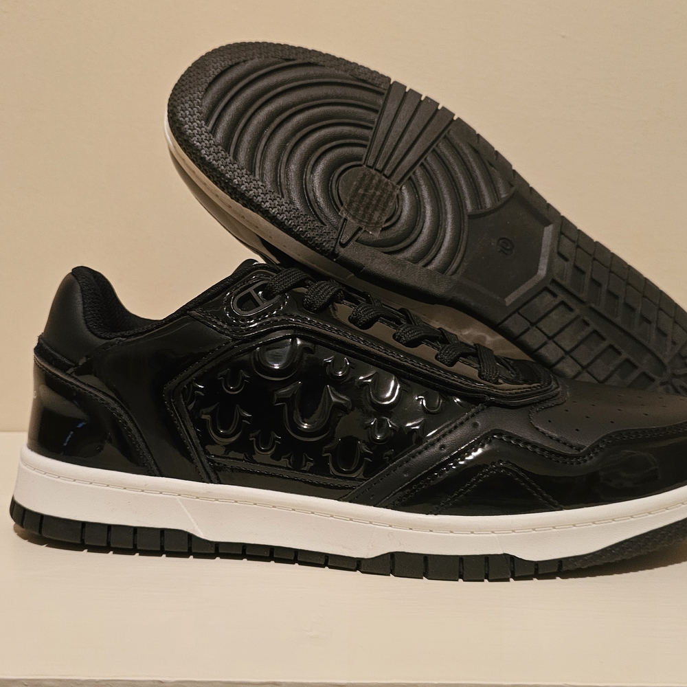 True Religion TR-JONES-S Size 10 /Men /Black White /Low Top /Sneaker /Brand New